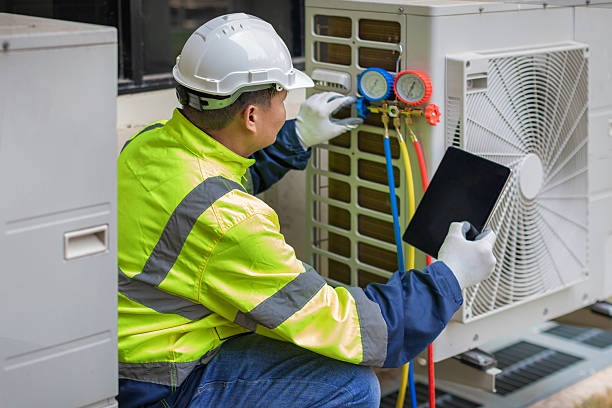 Professional Hvac technician working in Andover, MN